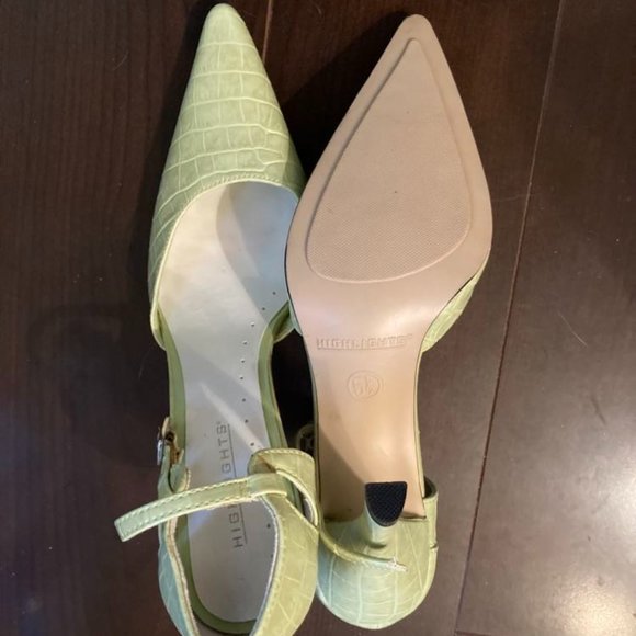 Purse and matching shoes - Picture 3 of 3